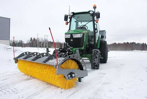 Balai rotatif pour les pick-ups et les tracteurs