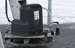 dual-chamber truck spreader, two-chamber truck spreader, stainless steel spreader, dual-auger spreader, lastbilsspridare, hiekoitin kuormaautolle,zweikammer aufbau-streuer, saleuse a deux compartiments